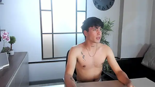 nico herrera  online show from January 10, 2026, 8:48 pm