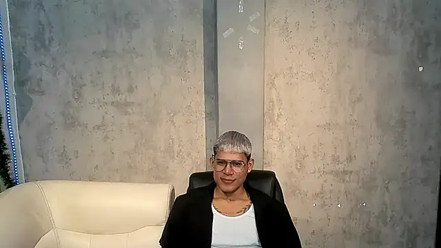 oruz stud online show from January 7, 2026, 1:38 pm