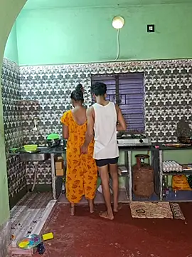 Babyx00 online show from March 5, 2026, 8:11 am