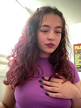 AnneRosse online show from January 18, 2026, 8:01 pm