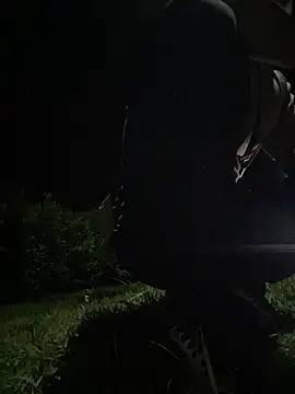 Snapshot of Maicol_xxxx chatting on February 25, 2026, 2:01 am Maicol xxxx online show from February 25, 2026, 2:01 am