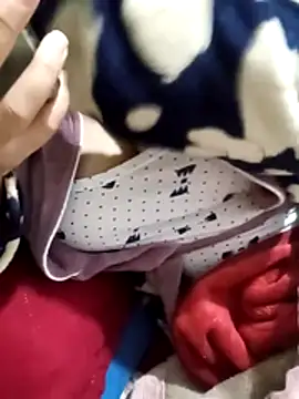 Kiikisx online show from December 23, 2025, 2:00 am