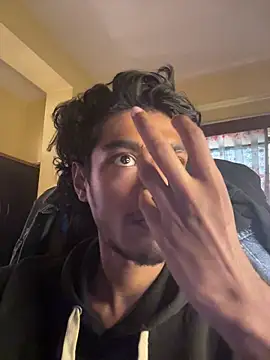 Snapshot of tooexpensive chatting on February 11, 2026, 6:13 am tooexpensive online show from February 11, 2026, 6:13 am