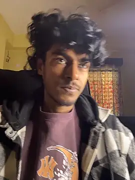 Snapshot of tooexpensive chatting on February 3, 2026, 1:38 am tooexpensive online show from February 3, 2026, 1:38 am