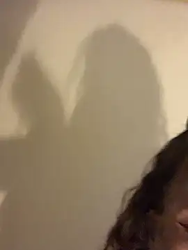 Snapshot of 4lien chatting on March 29, 2026, 2:57 am 4lien online show from March 29, 2026, 2:57 am