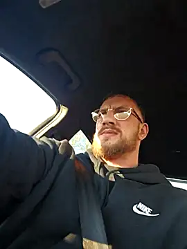 Snapshot of BigDhornyboi2026 chatting on January 7, 2026, 2:00 pm BigDhornyboi2026 online show from January 7, 2026, 2:00 pm