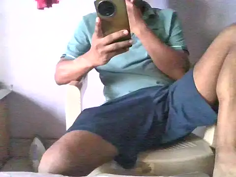 Snapshot of sexjames77777 chatting on July 13, 2026, 2:44 am sexjames77777 online show from July 13, 2026, 2:44 am
