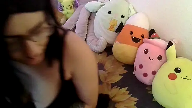 Snapshot of GabbyDaniella chatting on February 22, 2026, 1:19 am GabbyDaniella online show from February 22, 2026, 1:19 am