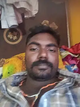 Snapshot of Tamilpaiyan07 chatting on July 15, 2026, 10:33 am Tamilpaiyan07 online show from July 15, 2026, 10:33 am