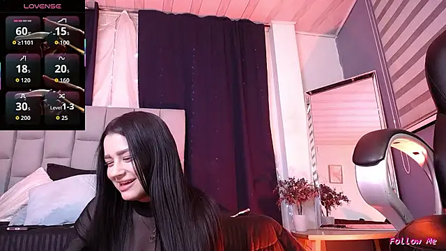 Emilyy05  online show from February 10, 2026, 3:16 am