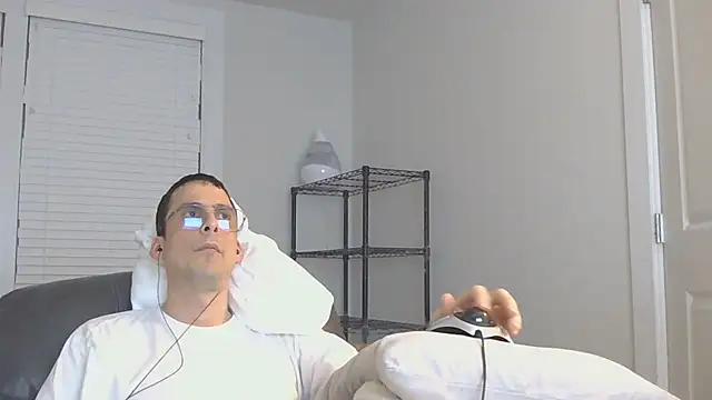 SissyJosh online show from May 29, 2026, 7:47 am