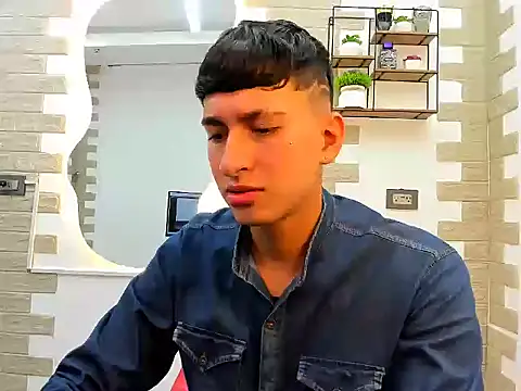 Snapshot of neithan_sleitherx chatting on February 1, 2026, 1:26 am neithan sleitherx online show from February 1, 2026, 1:26 am