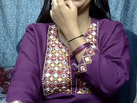 Snapshot of cute_Dirty_Diva chatting on May 7, 2026, 4:10 pm cute Dirty Diva online show from May 7, 2026, 4:10 pm