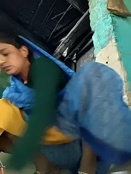 Madhu cute online show from February 18, 2026, 2:20 am