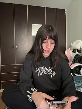 Snapshot of Sofii_unicorn chatting on May 8, 2026, 6:12 pm Sofii unicorn online show from May 8, 2026, 6:12 pm