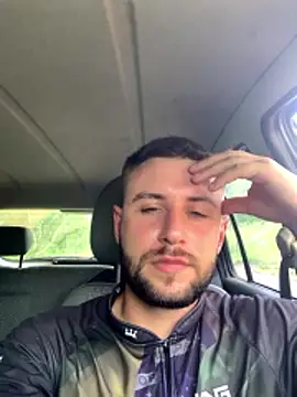 LuanHw1209 online show from January 15, 2026, 5:49 pm