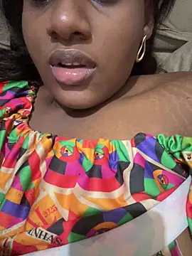 amorasecy online show from March 14, 2026, 11:00 pm