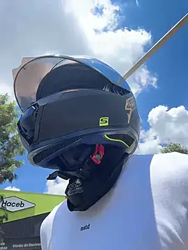 Ema Rose  online show from March 19, 2026, 5:24 pm