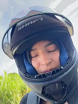 Ema Rose  online show from March 14, 2026, 9:32 pm