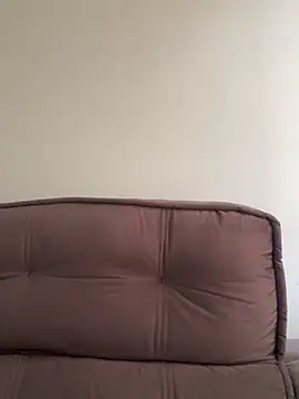 jujuarantes  2026 online show from April 9, 2026, 1:17 pm