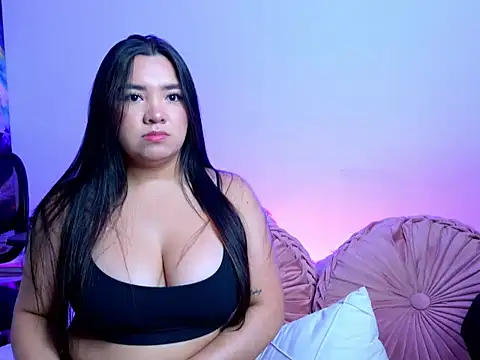  Anny pink  online show from February 8, 2026, 7:33 pm