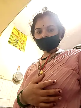 Snapshot of Krishna_pal chatting on August 3, 2026, 1:25 am Krishna pal online show from August 3, 2026, 1:25 am