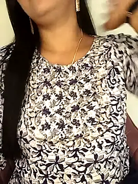 Deshi bhabhi143 online show from April 5, 2026, 6:20 am