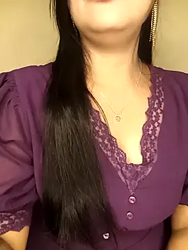 Deshi bhabhi143 online show from April 16, 2026, 1:45 pm