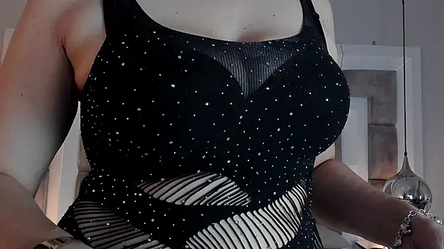 ElenaWatsonn online show from January 10, 2026, 7:53 pm