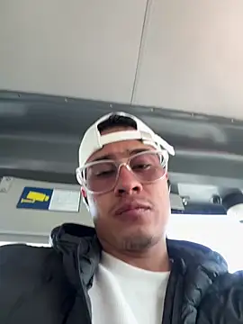 Latin Paisa Boy online show from March 4, 2026, 2:36 pm