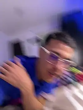 Snapshot of Latin_Paisa_Boy chatting on February 7, 2026, 5:10 pm Latin Paisa Boy online show from February 7, 2026, 5:10 pm