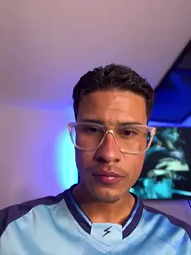 Latin Paisa Boy online show from March 12, 2026, 7:07 pm