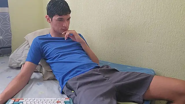 LeonS 20cm online show from February 1, 2026, 5:22 pm