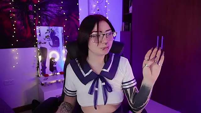 miami 18  online show from April 18, 2026, 2:03 am