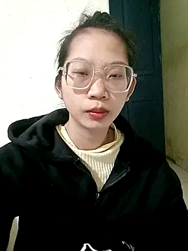 Snapshot of damsun_22 chatting on February 1, 2026, 7:34 pm damsun 22 online show from February 1, 2026, 7:34 pm