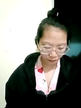 Snapshot of damsun_22 chatting on March 11, 2026, 8:03 pm damsun 22 online show from March 11, 2026, 8:03 pm