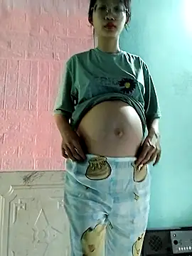 Snapshot of damsun_22 chatting on February 10, 2026, 6:12 am damsun 22 online show from February 10, 2026, 6:12 am