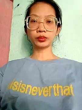 Snapshot of damsun_22 chatting on February 4, 2026, 6:19 am damsun 22 online show from February 4, 2026, 6:19 am