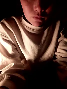 oh-july online show from January 9, 2026, 3:52 pm