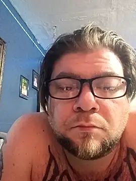 Snapshot of Bongjangles chatting on December 22, 2025, 11:10 am Bongjangles online show from December 22, 2025, 11:10 am