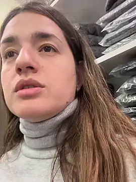 lele202526 online show from June 11, 2026, 6:27 pm