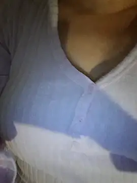 tutku01show online show from January 12, 2026, 8:04 pm