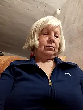 KlaudiaDarling online show from February 14, 2026, 10:10 pm