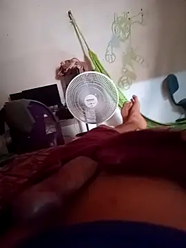 JOHN PAUZUDO online show from December 22, 2025, 5:02 pm