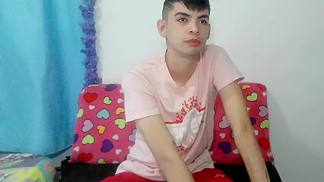 Snapshot of nico22love chatting on February 9, 2026, 12:14 pm nico22love online show from February 9, 2026, 12:14 pm