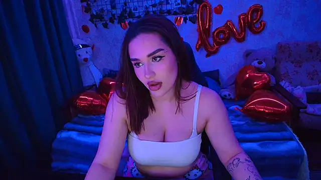 Snapshot of AlisiaRose chatting on March 6, 2026, 11:55 pm AlisiaRose online show from March 6, 2026, 11:55 pm