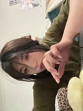 Qidandan778 online show from April 13, 2026, 3:27 pm