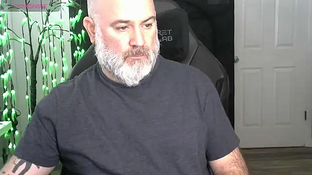 XJJ77x online show from February 13, 2026, 5:02 pm