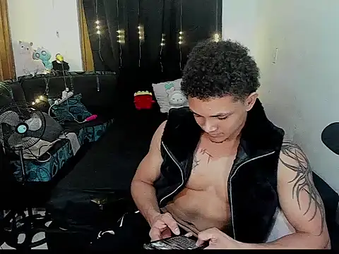 Dres4U online show from February 21, 2026, 6:26 am