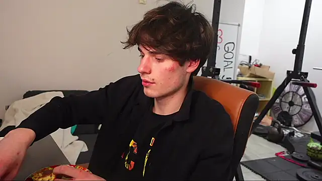 Daniel Shawnn online show from January 14, 2026, 7:28 pm